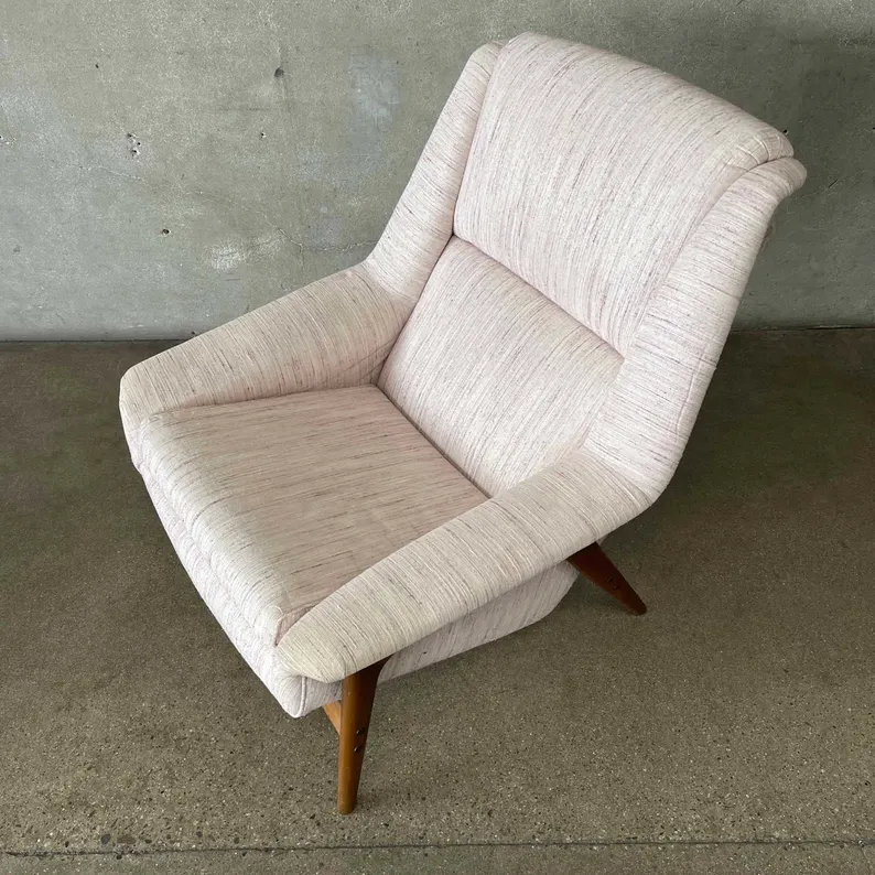 Mid Century Modern Lounge Chair